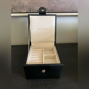Mejuri Black Leather Small Jewelry Box
